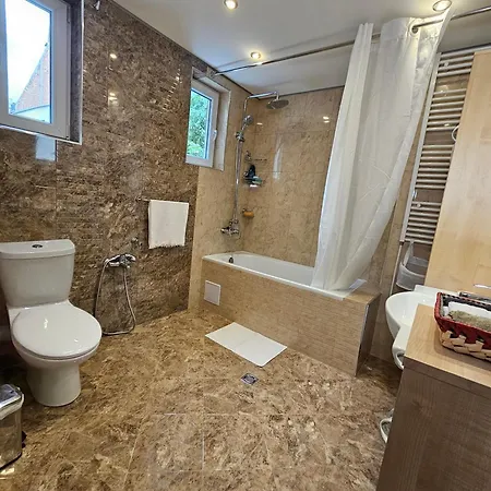 Alex Place-central * 소피아